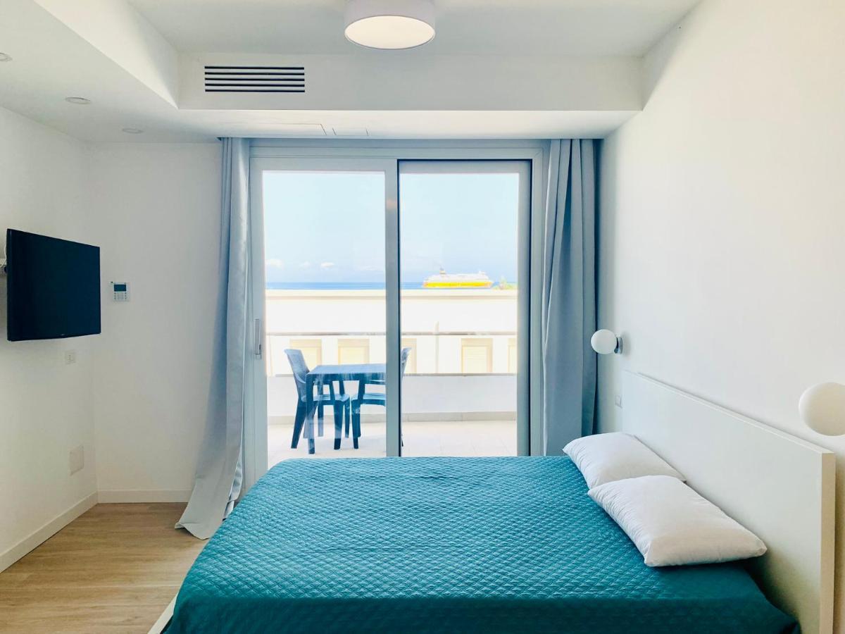 Le Conchiglie Aparthotel Porto Torres Bagian luar foto