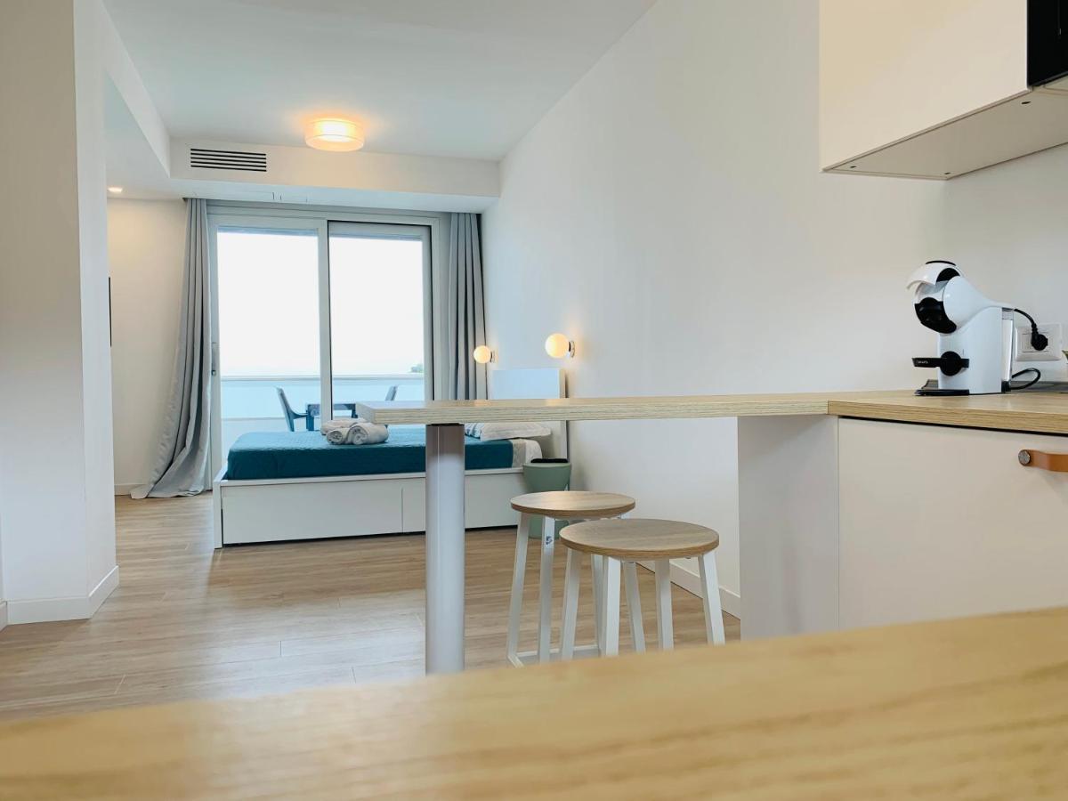 Le Conchiglie Aparthotel Porto Torres Bagian luar foto