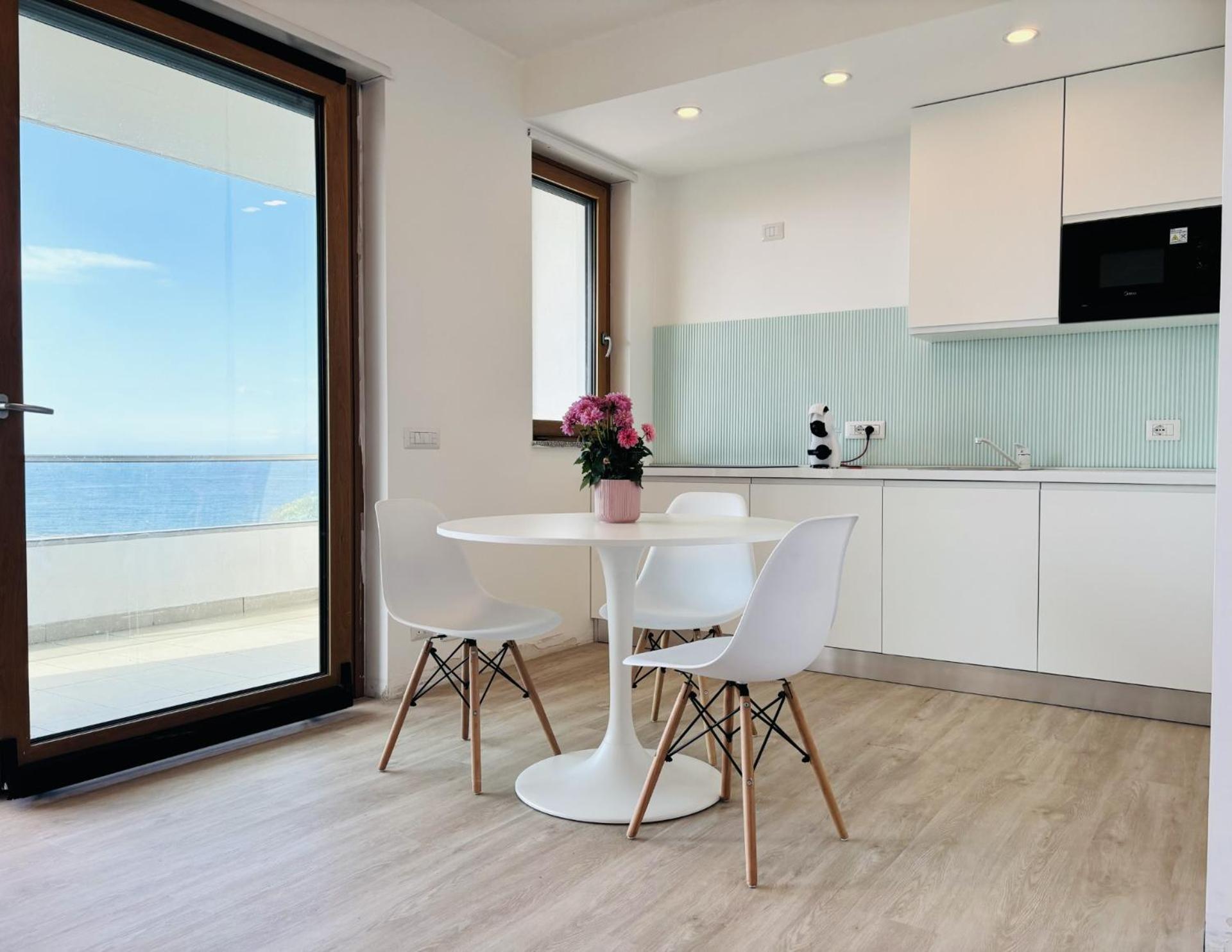 Le Conchiglie Aparthotel Porto Torres Bagian luar foto